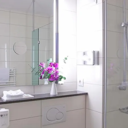 Sleep In - Boardinghouse